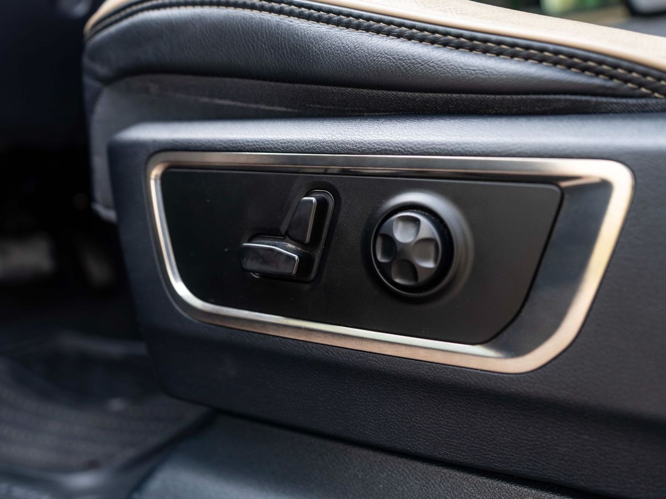 RAM 1500 TRX Crew Cab 6.2L