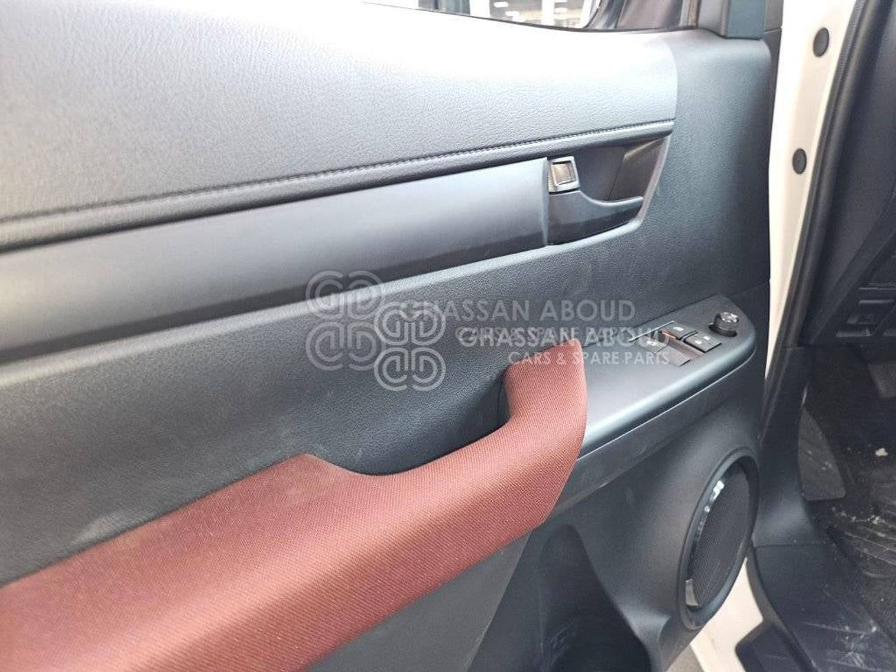 تويوتا هيلوكس single Cab, 2.4L, 4x2, Diesel