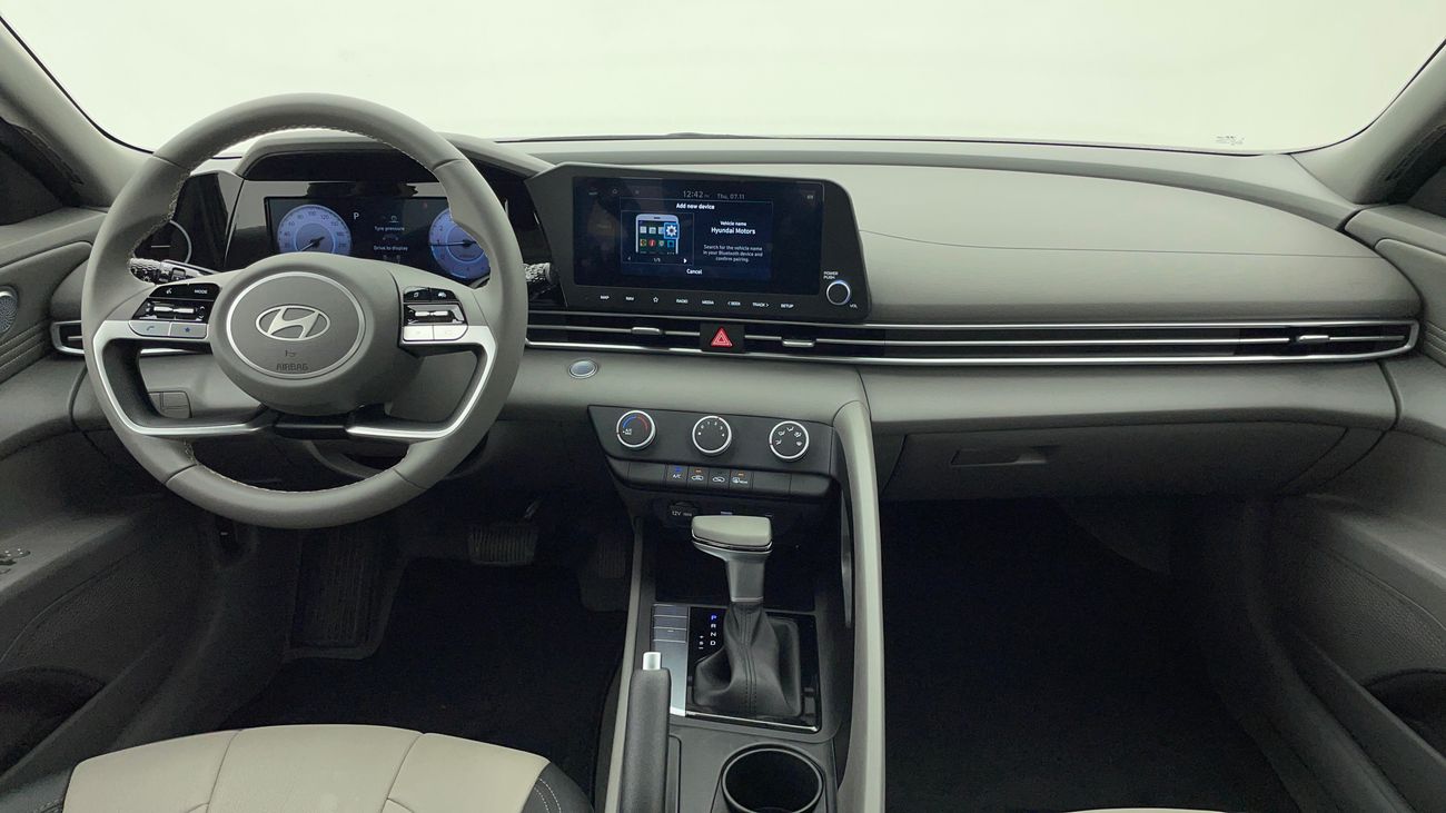 هيونداي إلانترا COMFORT 1.6 | بدون دفعة مقدمة | اختبار القيادة في المنزل