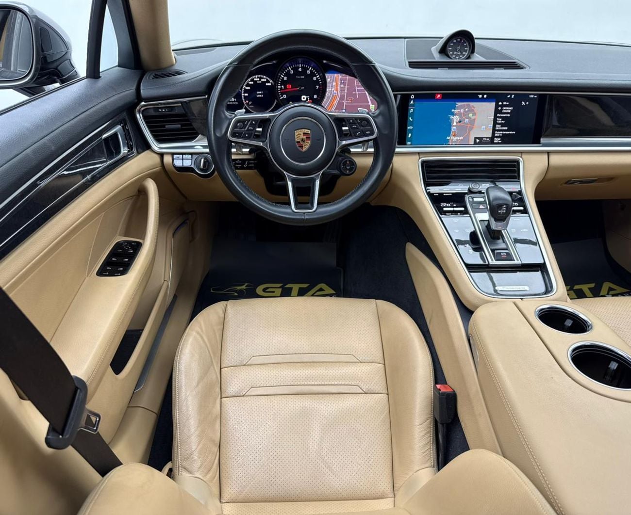 Porsche Panamera 2018 Porsche Panamera, Full Porsche Service History, Sport Chrono Package, Fully Loaded, GCC