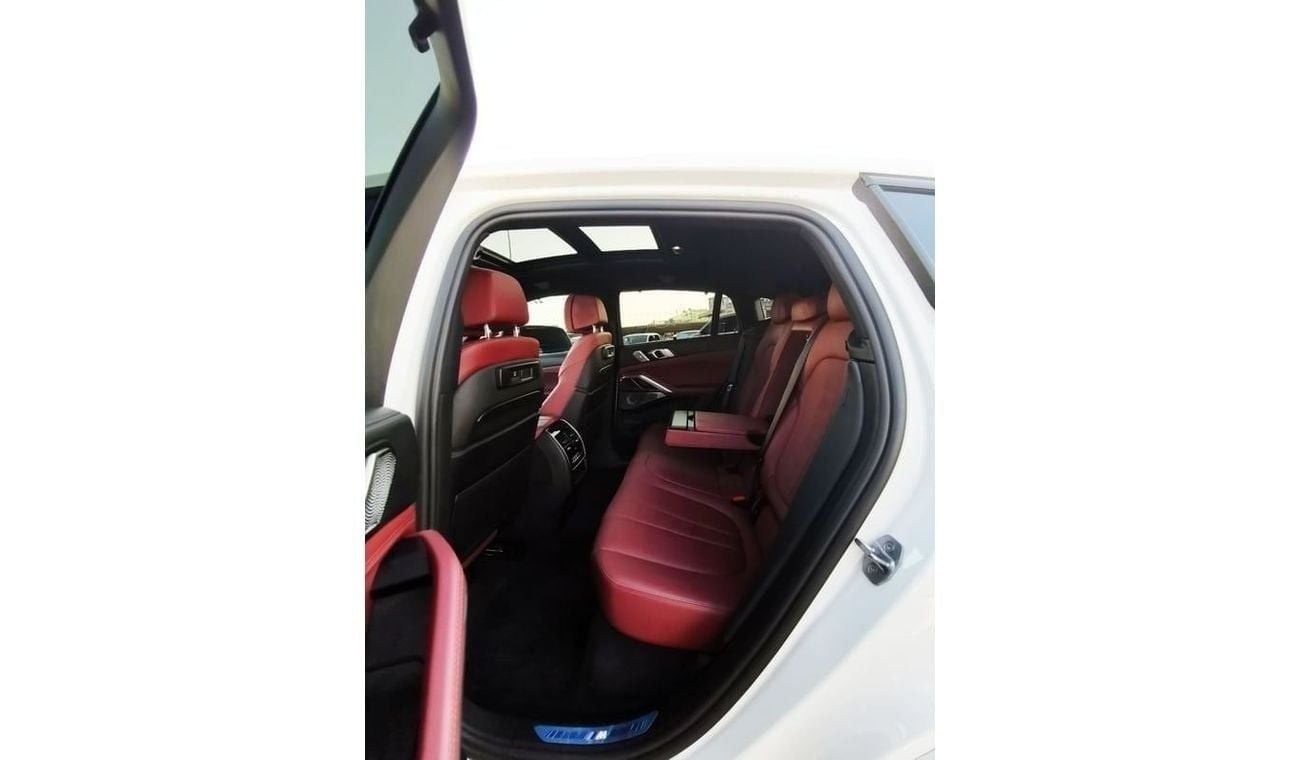 بي أم دبليو X6 50i Exclusive 4.4L BMW X6 M50i - 2020 - White