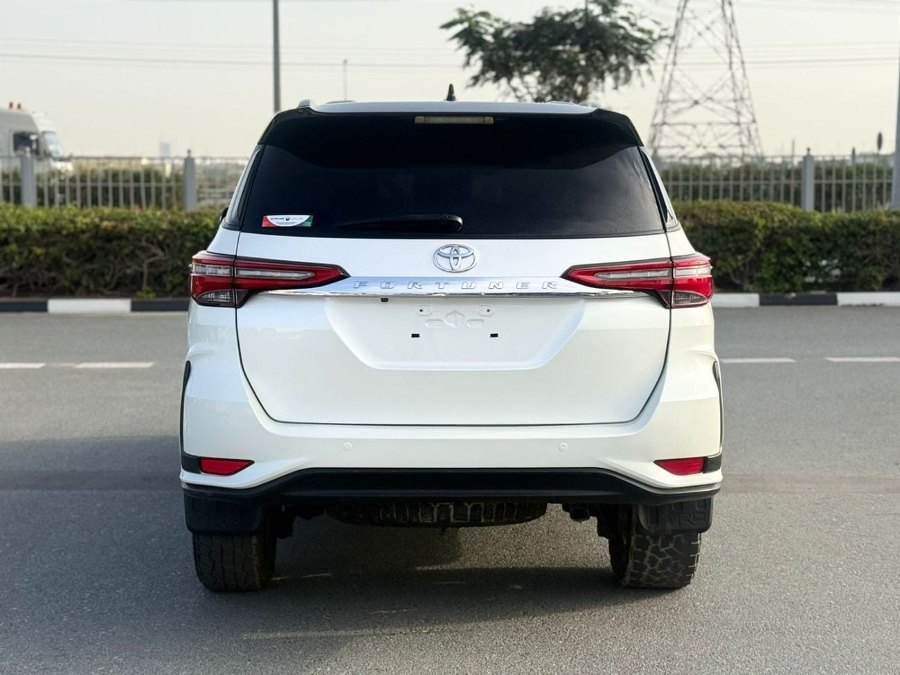 Toyota Fortuner 2016 | 2.8L DIESEL ENGINE | AT | RHD | HEAVY NUDGE BAR | PADDLE SHIFTER | PUSH START ENGINE | CRUISE