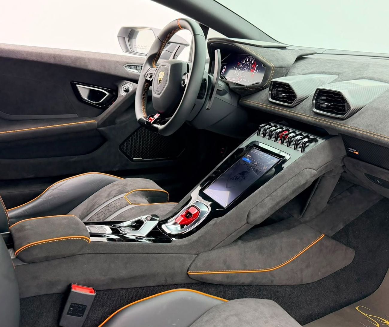 Lamborghini Huracan STERRATO