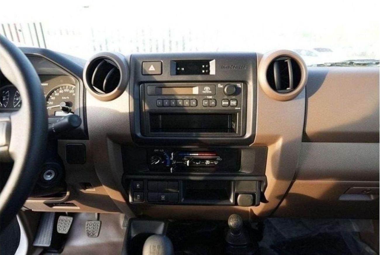 Toyota Land Cruiser Pick Up Toyota Land Cruiser Hard Top LC78 4.5L 3DOOR V8 Diesel 2024