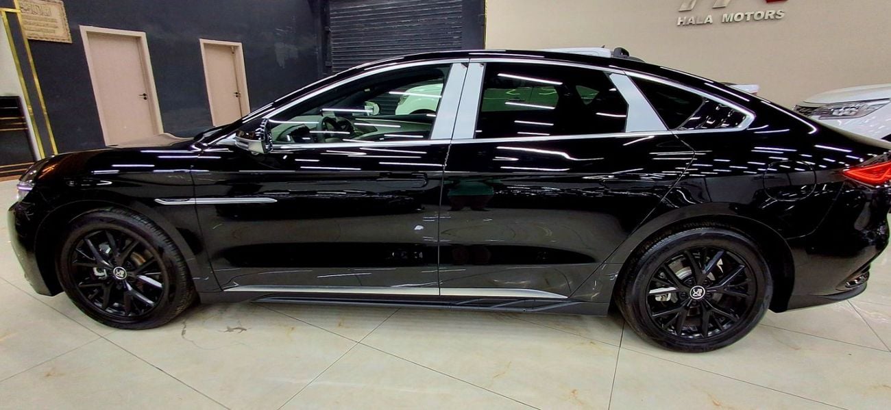 BYD HAN Premium i.110 AWD