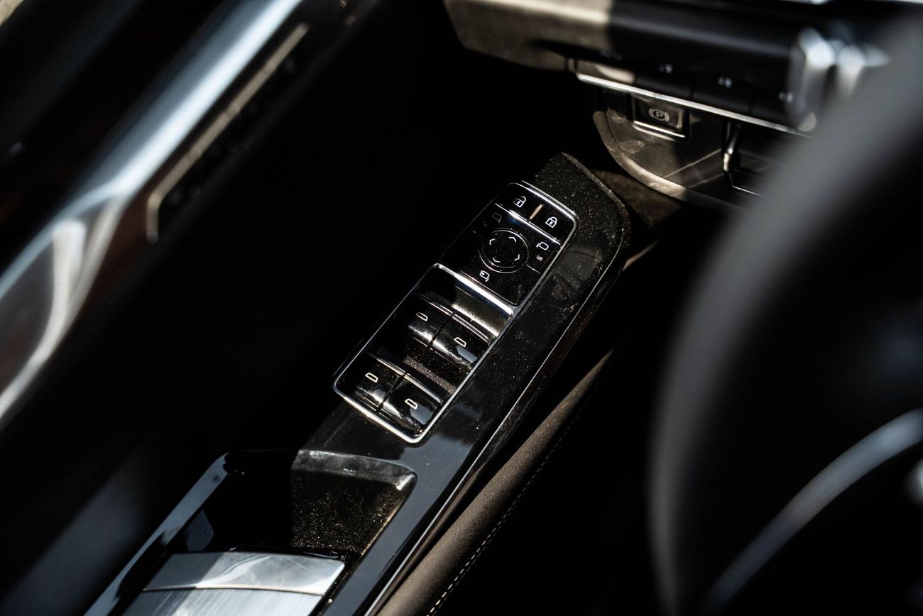 كاديلاك إسكالاد Sport Platinum 6.2L AWD