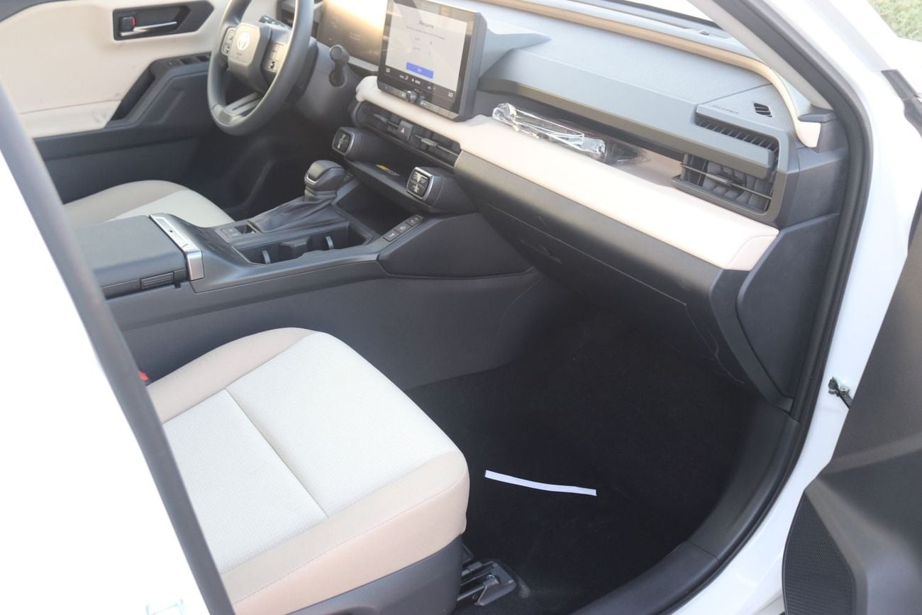 تويوتا راف ٤ 2.0 XLE , SUNROOF , ALLOY WHEELS , PUSH START, MODEL 2026