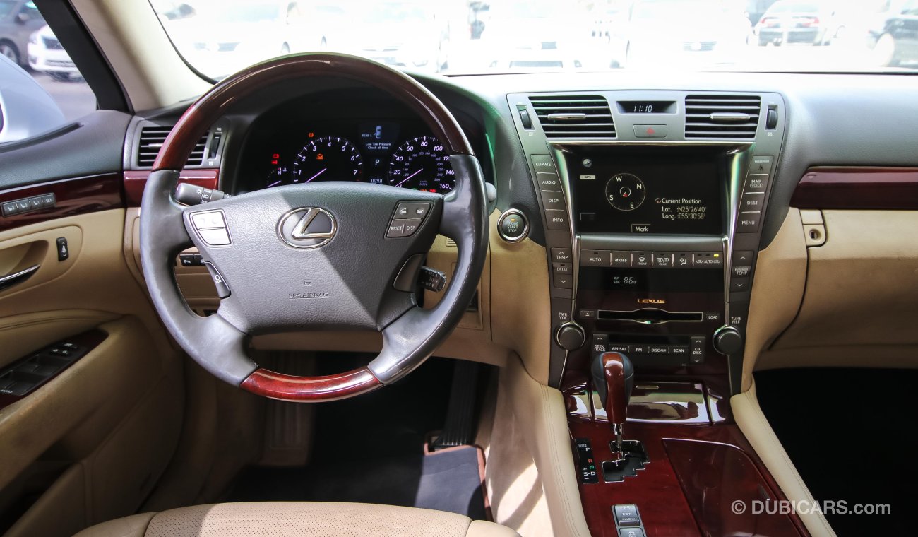 Lexus LS460 GCC