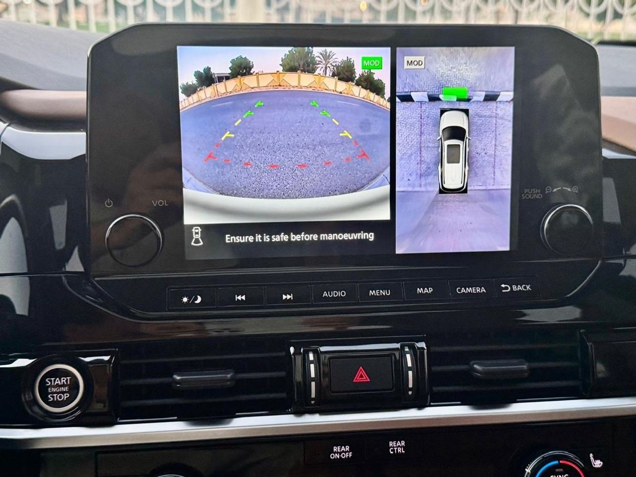 نيسان باثفايندر Pathfinder SL full option top of range GCC. Specs. Free accident.