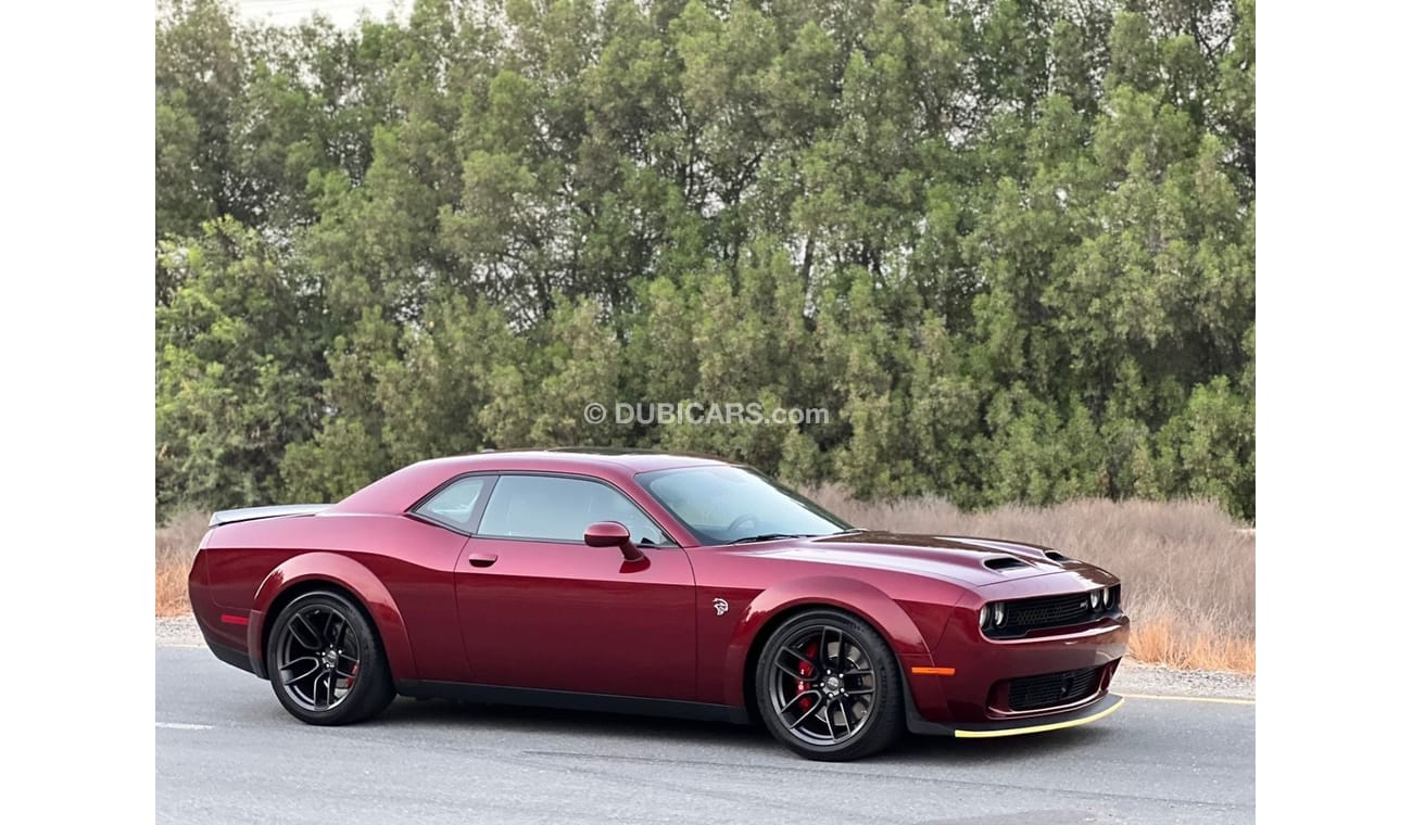 Used SRT Hellcat Dodge Challenger Hellcat, Canadian import, clean title