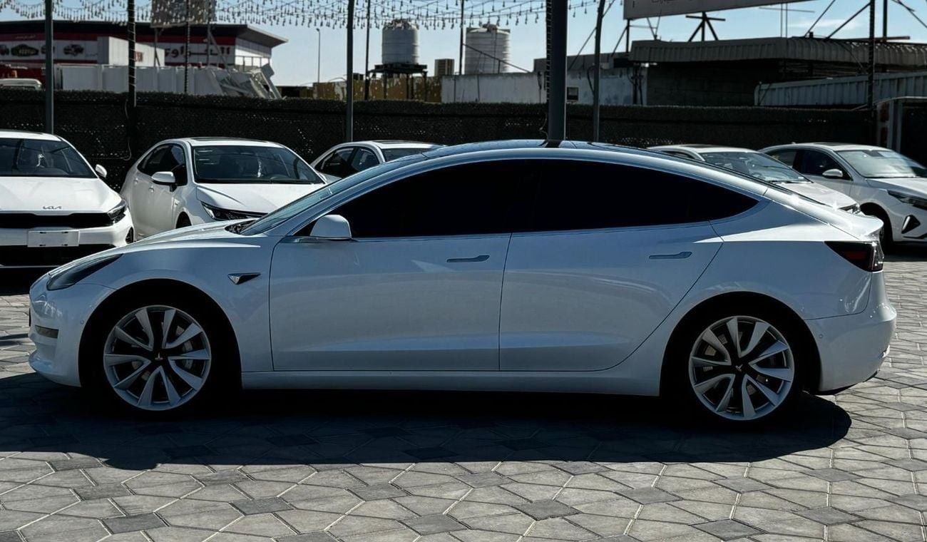 Tesla Model 3 LONG RANGE DUAL MOTOR