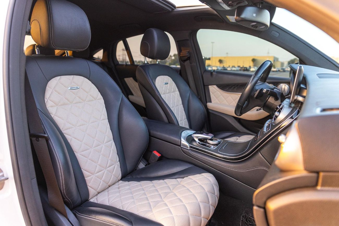 Mercedes-Benz GLC 300 AMG 2.0L