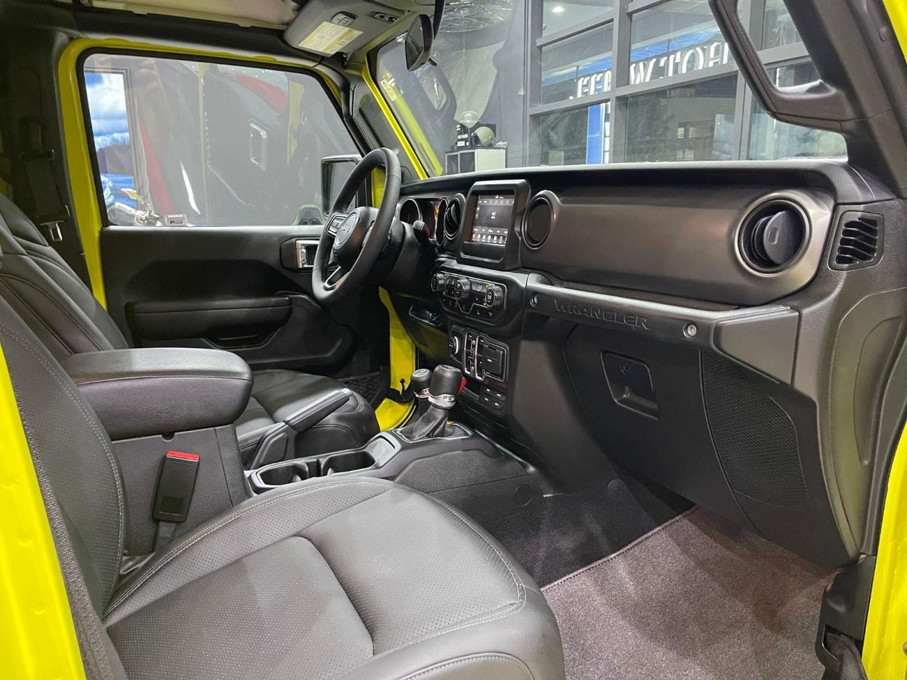 جيب رانجلر Sport S 3.6L A/T