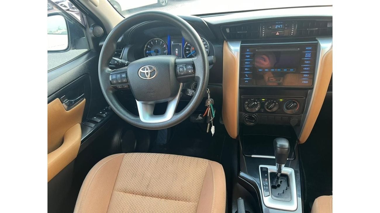 تويوتا فورتونر 2020 TOYOTA FORTUNER 2.7L  // V4 // 4X4 // GCC // CLEAN TITLE // WITH EXCELLENT CONDITION