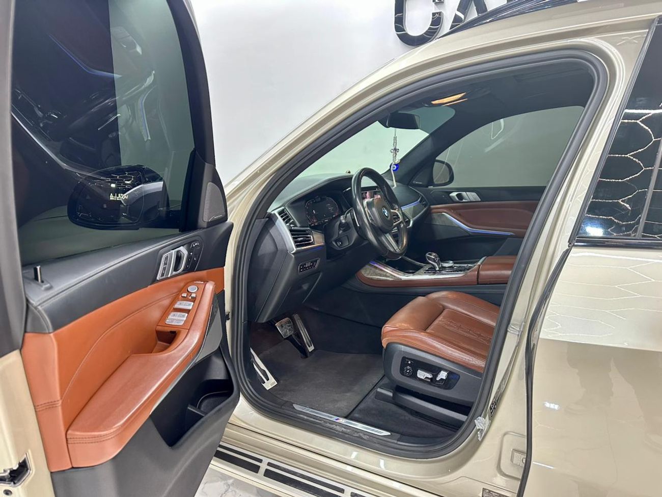 بي أم دبليو X7 XDrive50i 4.4L