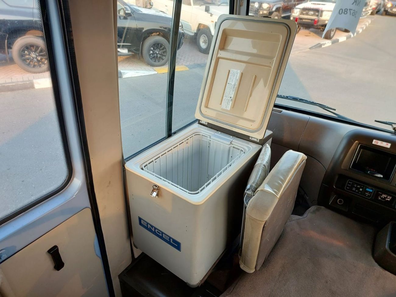 Mitsubishi Rosa MITSUBISHI ROSA BUS 2003 RHD 4.9 L DIESEL AUTOMATIC (PM00345)