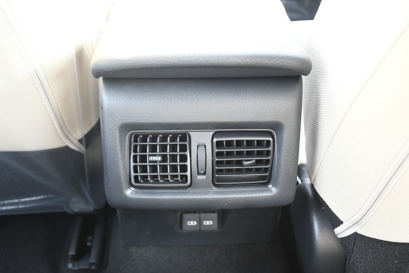 تويوتا كامري 2.5L LE Petrol GCC (Ready Stock)