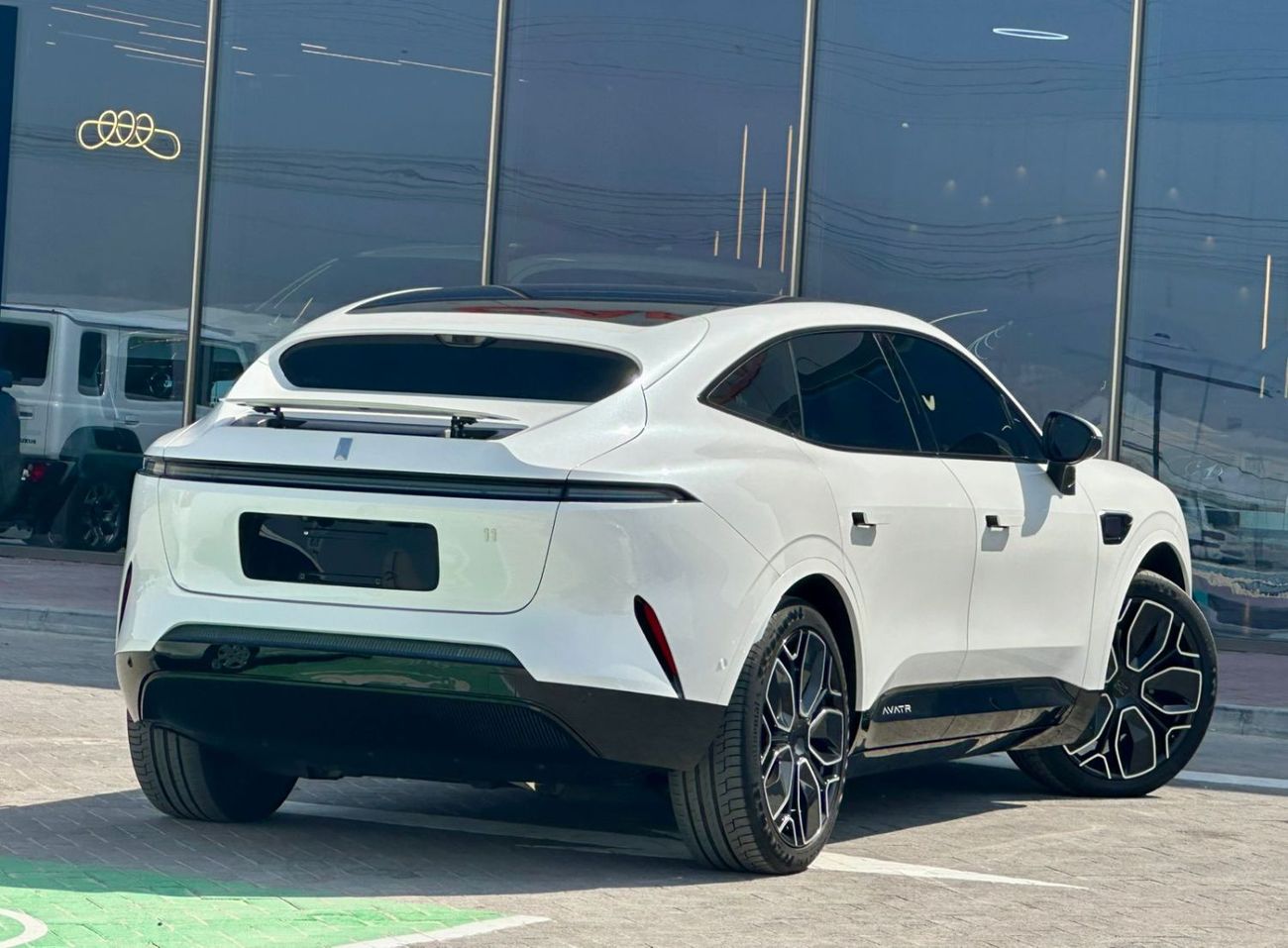 Avatr 11 Performance AWD AVATR 11 | 2023 | LONG RANGE 700KM | ULTRA FAST CHARGE ( 1910/- MONTHLY)