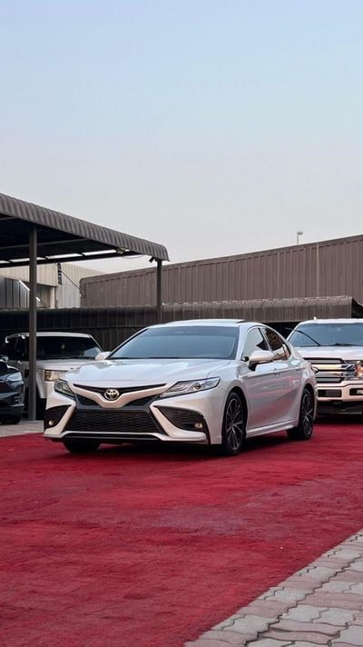 تويوتا كامري SPORT GLE