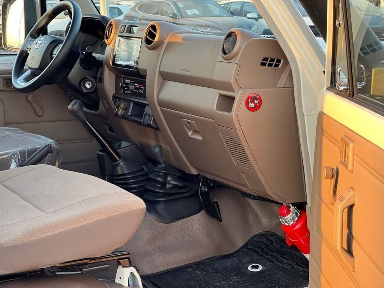 تويوتا لاند كروزر 70 LC78 4.5L V8 DSL M/T //2024// STANDER OPTION WITH DIFF LOCK , SNORKEL // SPECIAL OFFER // BY FORMULA