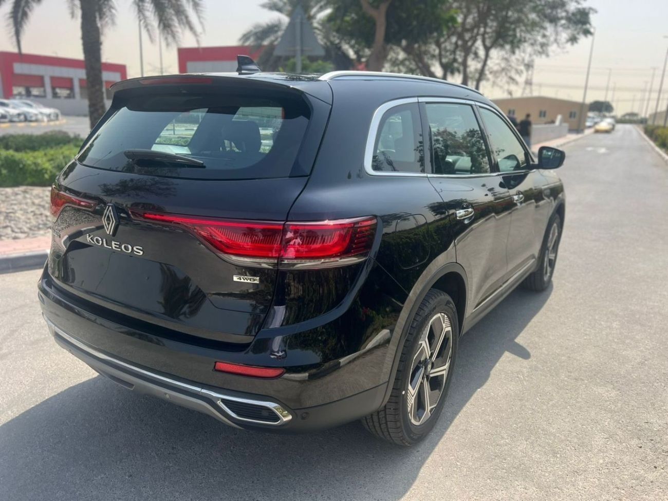 رينو كوليوس LE 2.5L