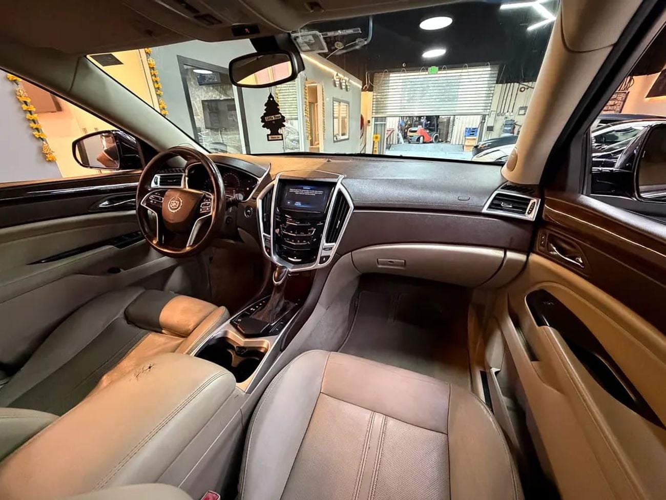 كاديلاك SRX Luxury 3.6L