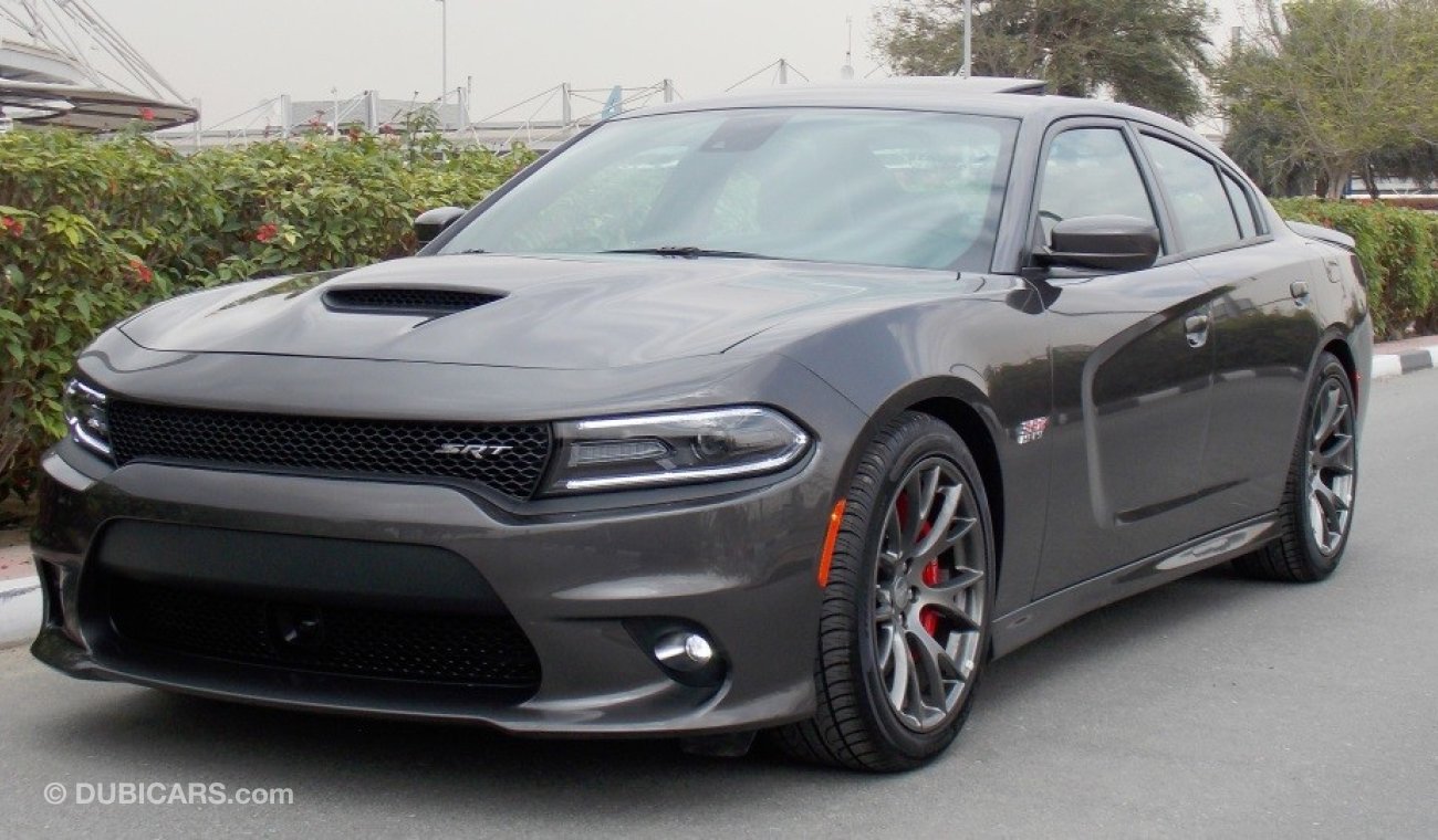 دودج تشارجر SRT# 6.4-L V8 HEMI #GCC #ACC # BLISS # SUNROOF # Pre-Owned