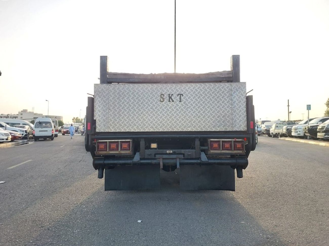 ميتسوبيشي فوسو كانتير MITSUBISHI CANTER TRUCK RHD 1995 MODEL 4.2 L DIESEL MANUAL(PM20009)