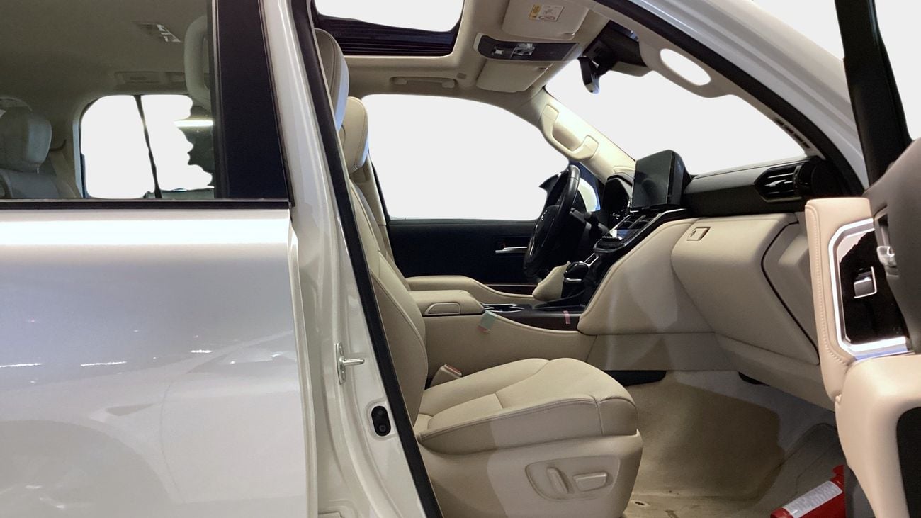 تويوتا لاند كروزر 3.5T V6 GXR 4WD AUTO | شامل الضمان | 0 ﺪﻔﻋﺓ ﺃﻮﻟﻯ