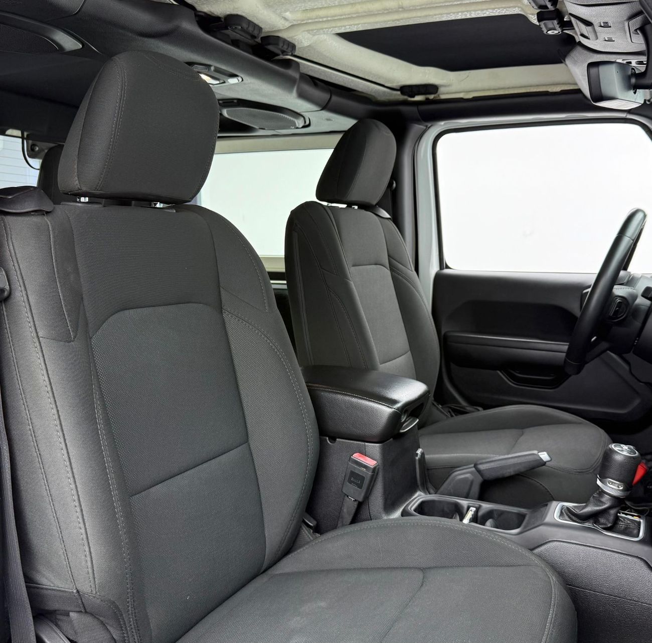 جيب رانجلر Sport 3.6L A/T (5 Seater) 2018 Jeep Wrangler Sport, Warranty, Service History, Excellent Condition,