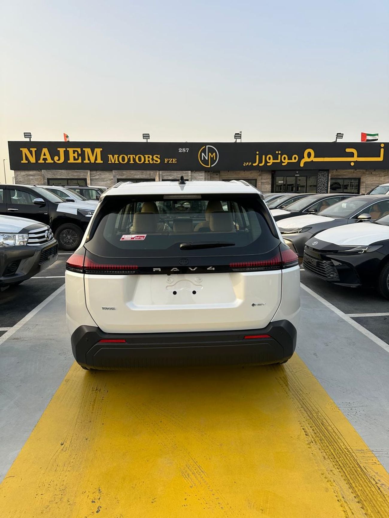 تويوتا راف ٤ 2.5L EX Hybrid