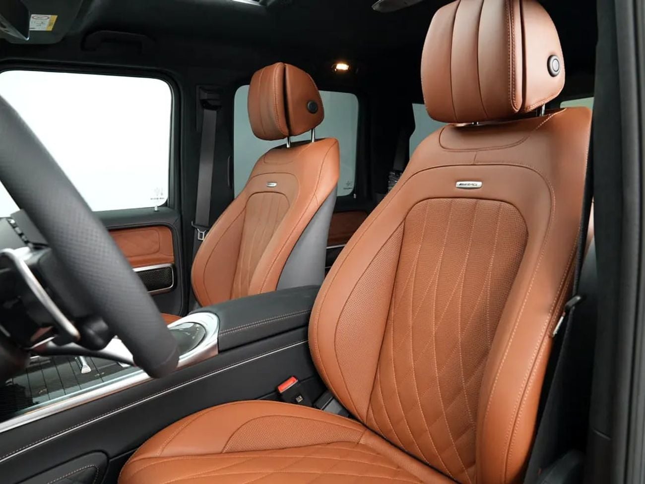 Mercedes Benz G63 AMG STD BRAND-NEW G63 | A22 | WARRANTY | European Spec | A22 | Double Night Package | Carbon interior