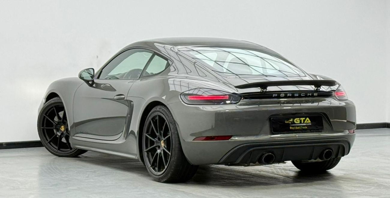 Porsche 718 Cayman 2025 Porsche 718 Cayman GTS, 2028 Porsche Warranty, Full Porsche Service History, Low Km, GCC