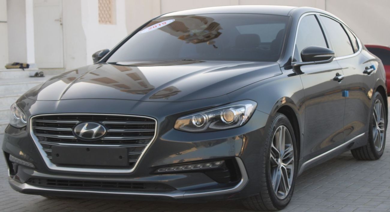 Hyundai Grandeur Hyundai Grander 2019 imported from Korea, customs papers, in excellent condition, Diesel