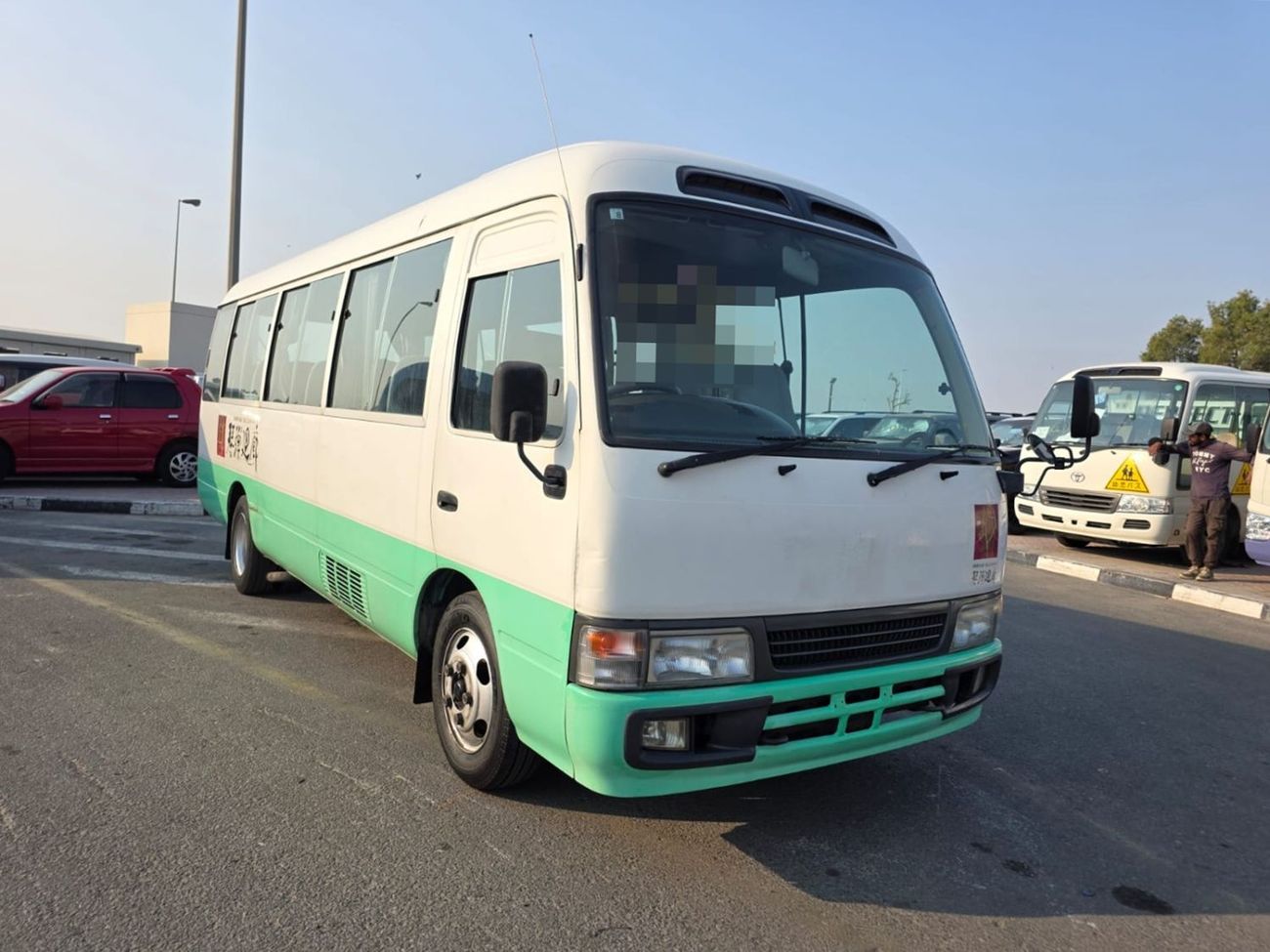 Toyota Coaster TOYOTA COASTER BUS RHD 2003 MODEL 4.2 L DIESEL AUTOMATIC(PM12173)