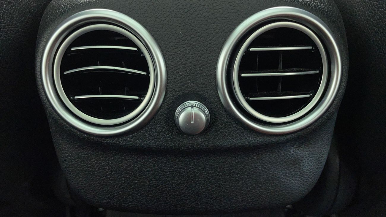 مرسيدس بنز C 200 AMG PACK 2 | بدون دفعة مقدمة | اختبار القيادة في المنزل