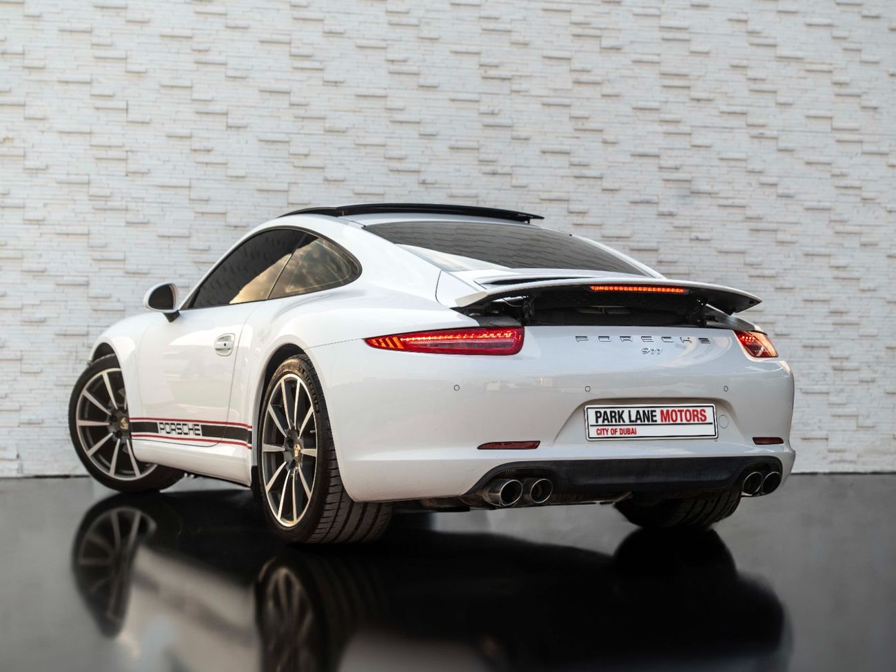 بورش 911 Carrera S 3.8L (385 HP) Coupe