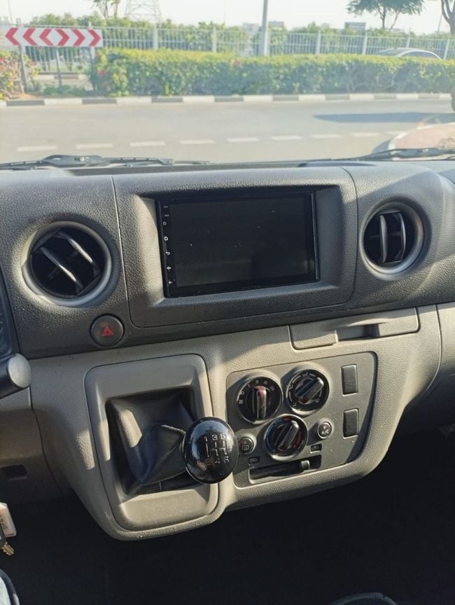 Nissan Urvan STANDARD, миниатюра 25