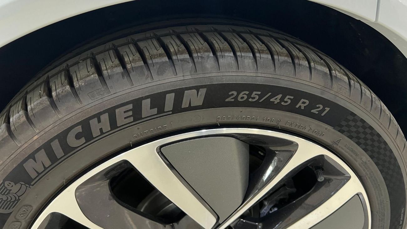 لي اوتو L7 Li Auto L7 5 Seater