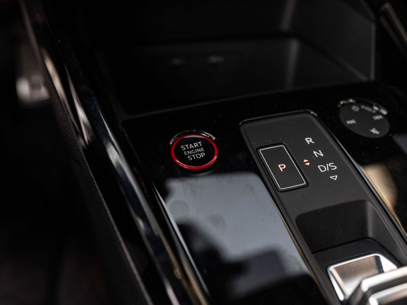 أودي RS3 TFSI quattro 2.5L Sedan