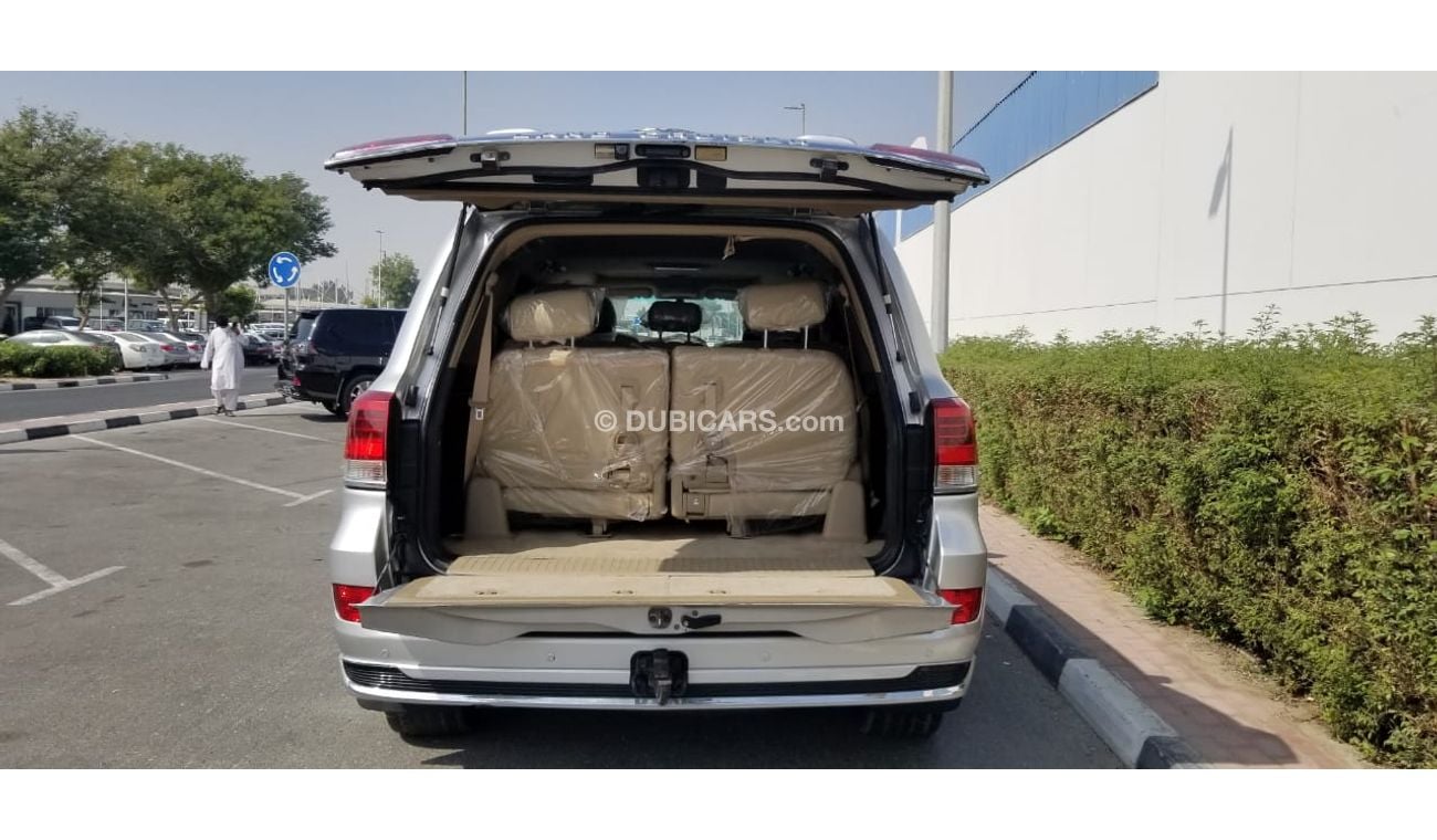 تويوتا لاند كروزر 2009 V6 GXR Face-Lifted 2020, 360 Camera, Sunroof, Leather, Power & Electric Seats, Coolant Box[RHD]