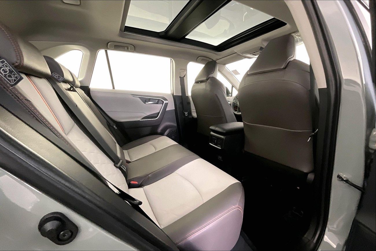 تويوتا راف ٤ Adventure | شامل الضمان | 0 ﺪﻔﻋﺓ ﺃﻮﻟﻯ