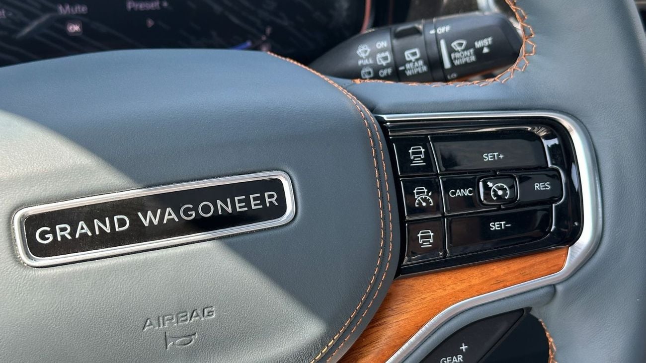 جيب جراند واجونير 3 Series 2023 Fully Loaded Agency Warranty GCC 0kms