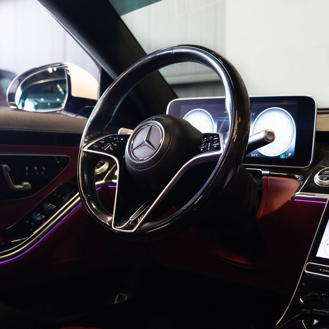 Mercedes-Benz S 450 4M 3.0L (367 HP) AED 3,928 P.M • 0% Downpayment • Mercedes-Benz S 450 AMG  • 1 Year Warranty