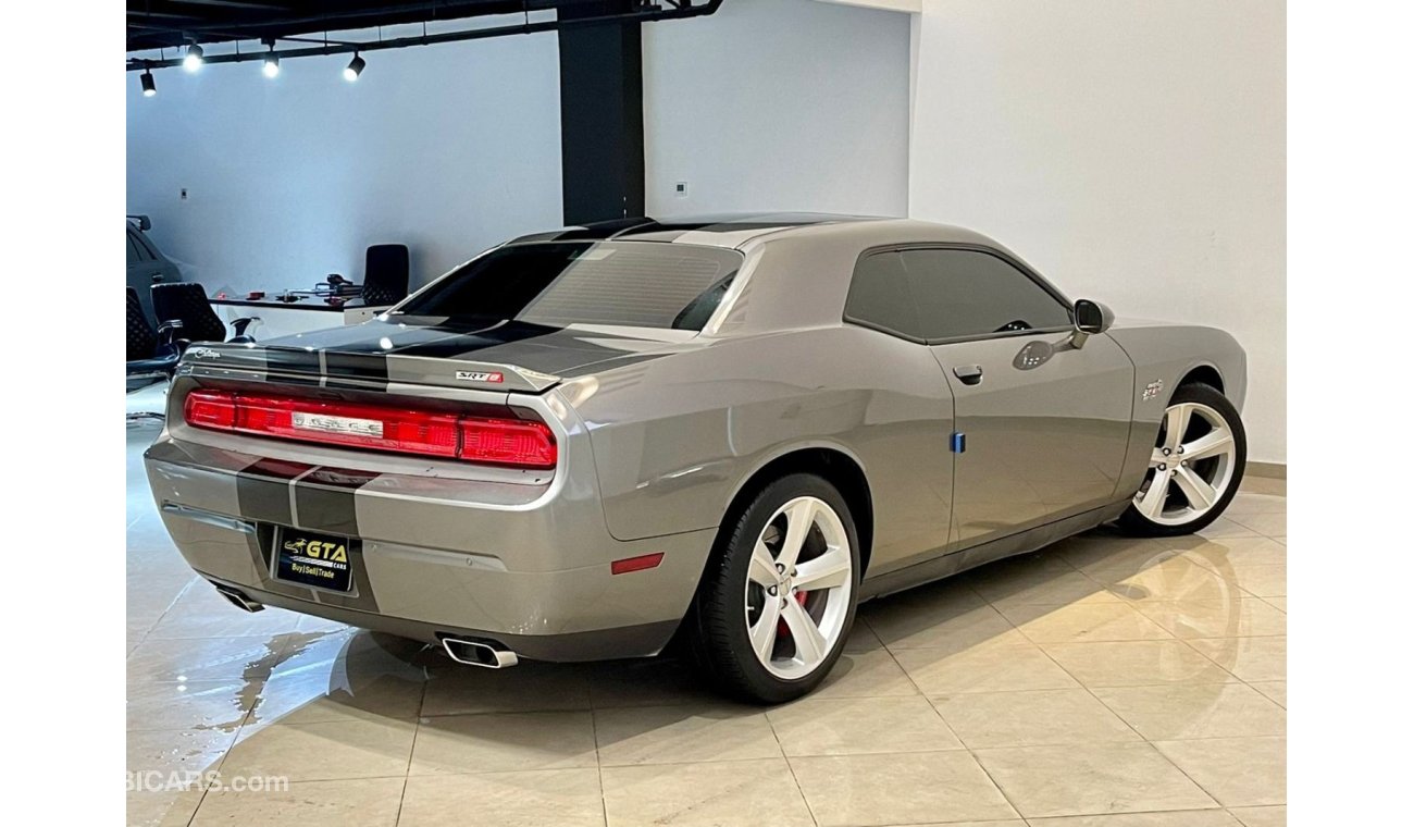 دودج تشالينجر 2012 Dodge Challenger SRT8 Scat Pack Shaker 392, Full Service History, Warranty, GCC