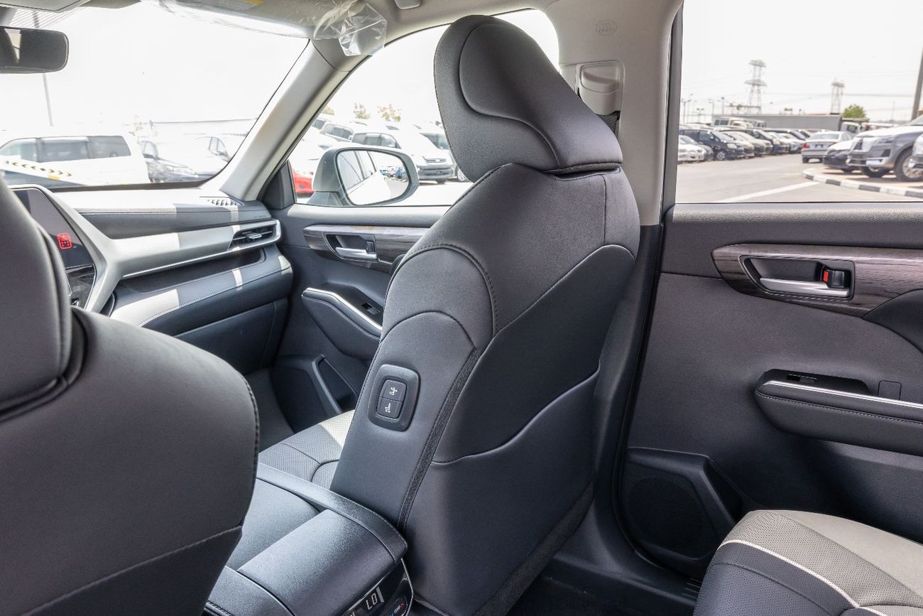 Toyota Highlander Toyota Highlander 2.5L Hybrid Electric 4WD Premium Edition 7-Seater - 2025 (Export)