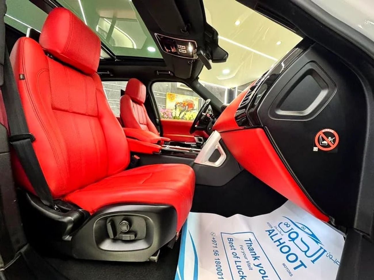 Land Rover Range Rover AUTOBIOGRAPHY FACELIFT TO || AUTOBIOGRAPHY KIT RR VOGUE V8 II GCC || TOP RANGE || PANORAMIC ||SCREENS