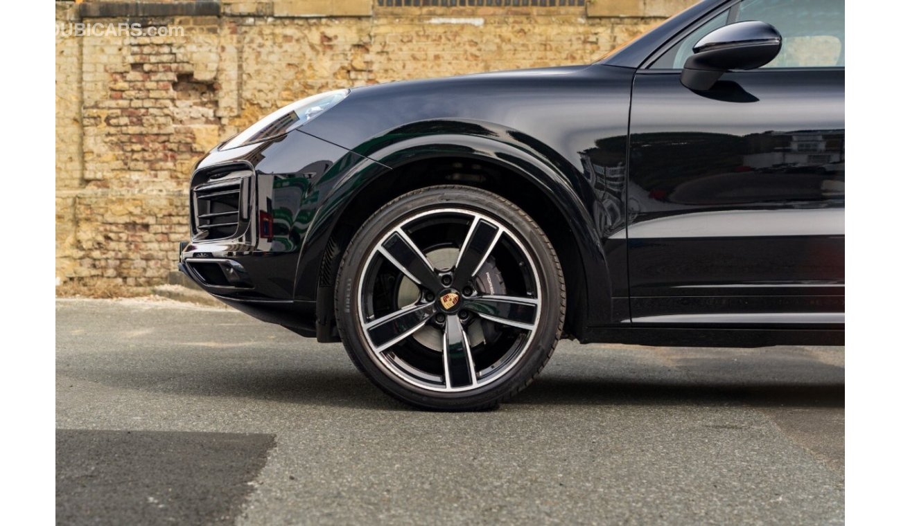 Porsche Cayenne 5dr Tiptronic S 3.0 (RHD) | This car is in London and can be shipped to anywhere in the world