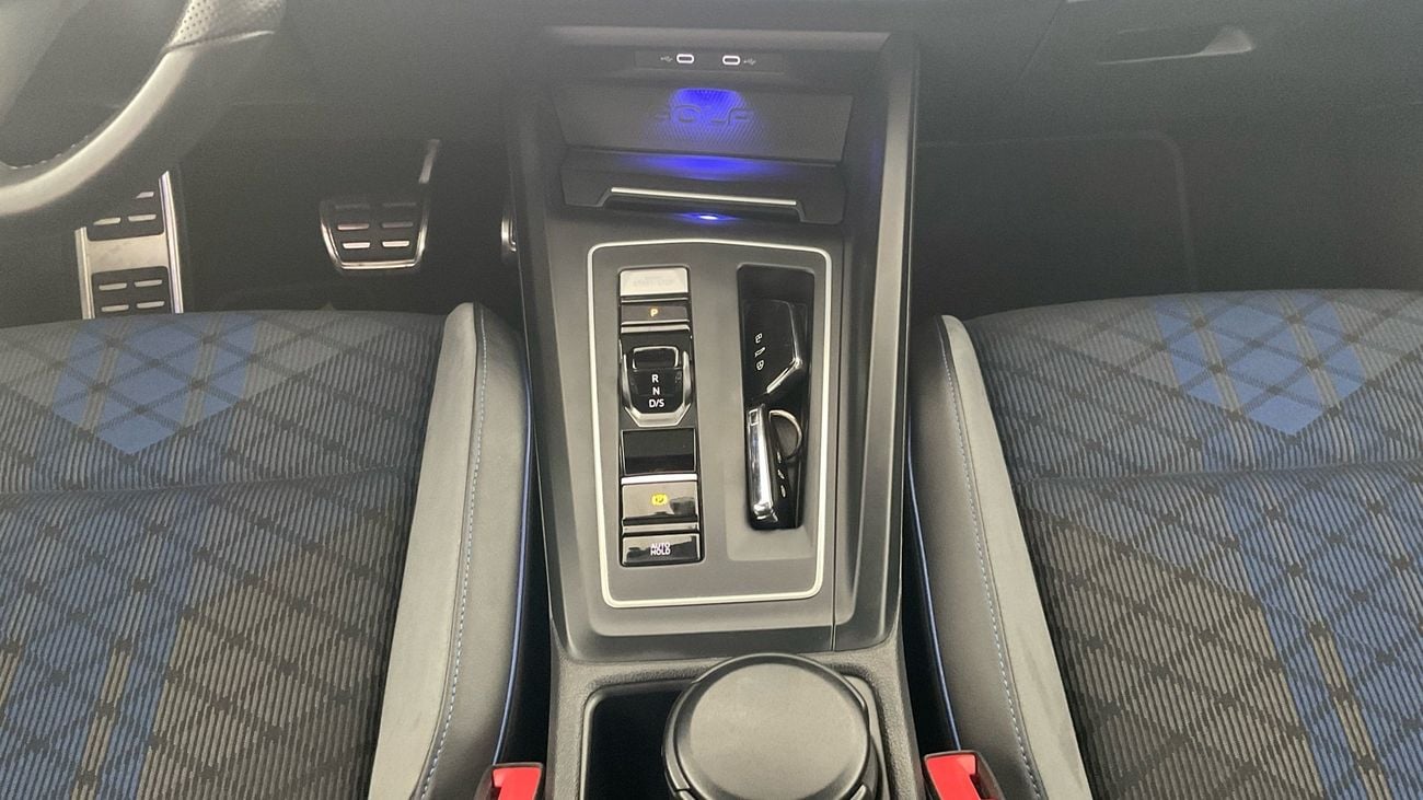 Volkswagen Golf R (Cloth Seats) | Guaranteed Warranty | 0 Down Payment