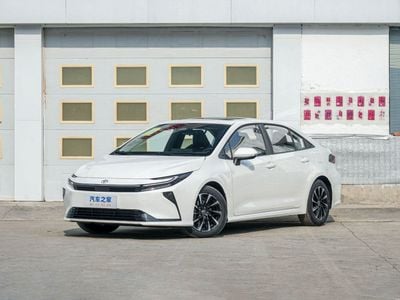 Toyota Corolla TOYOTA COROLLA LIMITED NEW SHAPE HYBRID 2026 MODEL